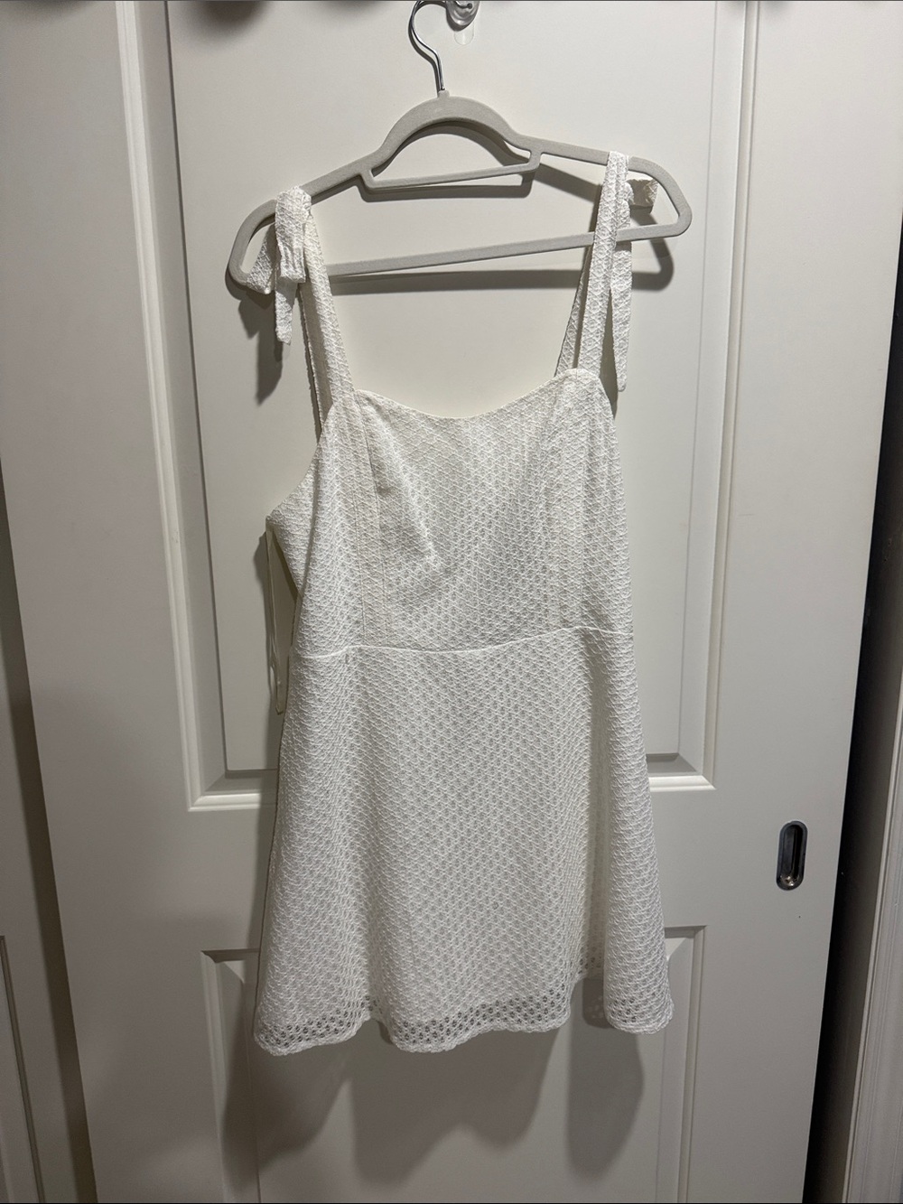 BCBGeneration Women's Strap 78% White Cotton Lace Lined Short Dress